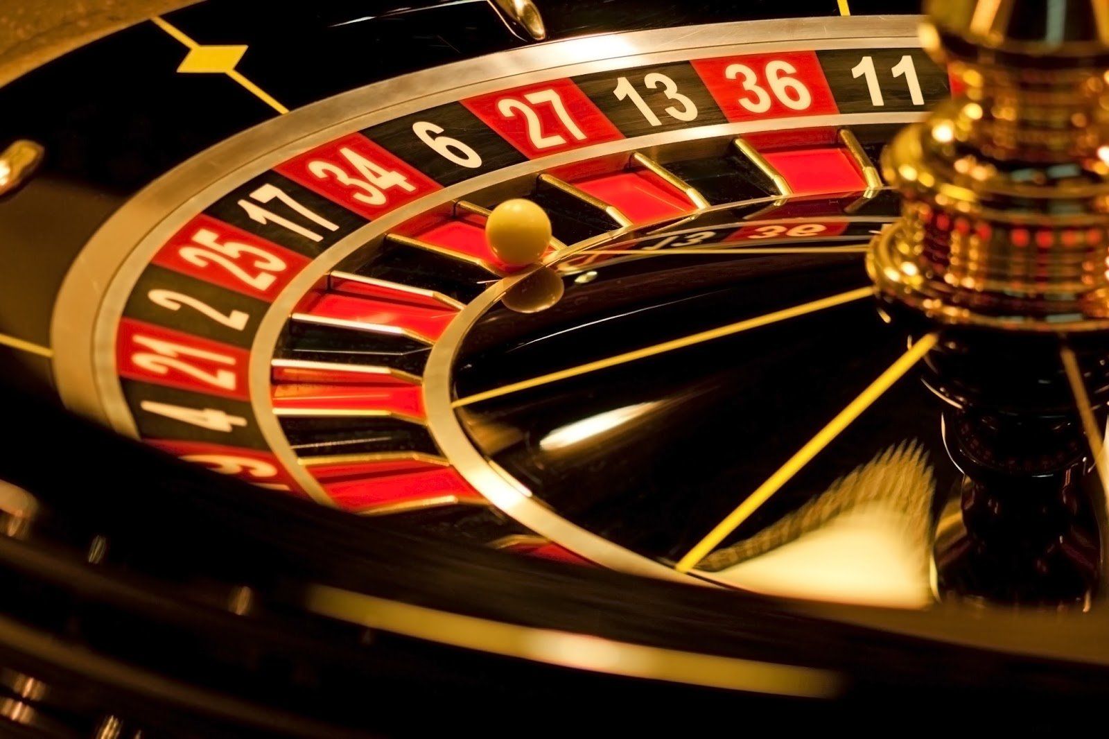 Tips to follow for the beginners to play online casino games