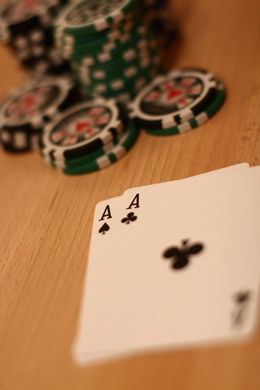 What To Take Care While Using Idrpoker Online?