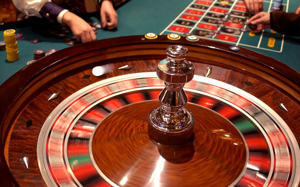 Enter the official website and enjoy the Pkv games that await you to bet and win money